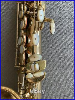 King Super 20 Alto Sax Series II Full Pearls Solid-silver Neck