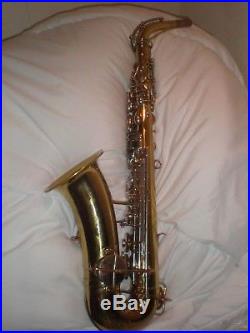 Rare Vintage Martin Handcraft Alto Sax. Excellent Cond. Beautiful Instrument