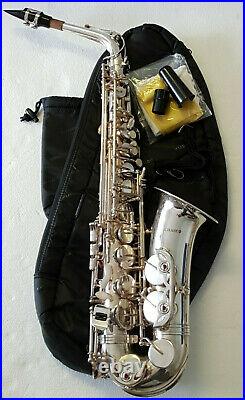 Saxophone in Eb Sax Alto Chase Outfit with Soft Carry Case In Silver Nickel