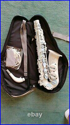 Vibrato polycharbonate alto sax as new! No Selmer Yamaha Yanagisawa