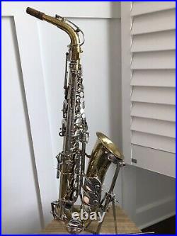 Vintage Bundy II Alto Saxophone Sax With Hardshell Case