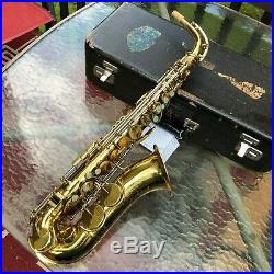 Vintage King Zephyr Alto Saxophone completely overhauled sax great player sax