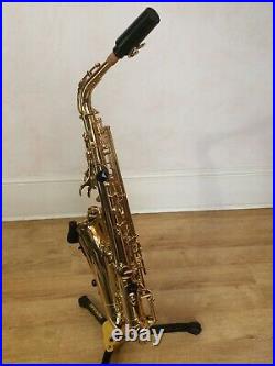Yamaha YAS-280 Alto Sax in Mint Condition with Carry Case and Accessories