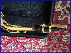 Yamaha YAS-280 Alto Sax in pristine condition with carry case